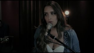 Laís Yasmin- Saudade Bandida (Zeze di Camargo e Luciano - Cover)