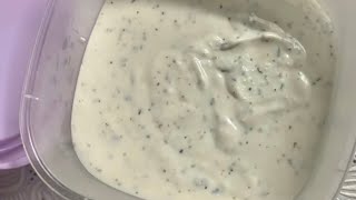картинка: Сыр плавленый, творожный  с зеленью из козьего молока//простой рецепт//
