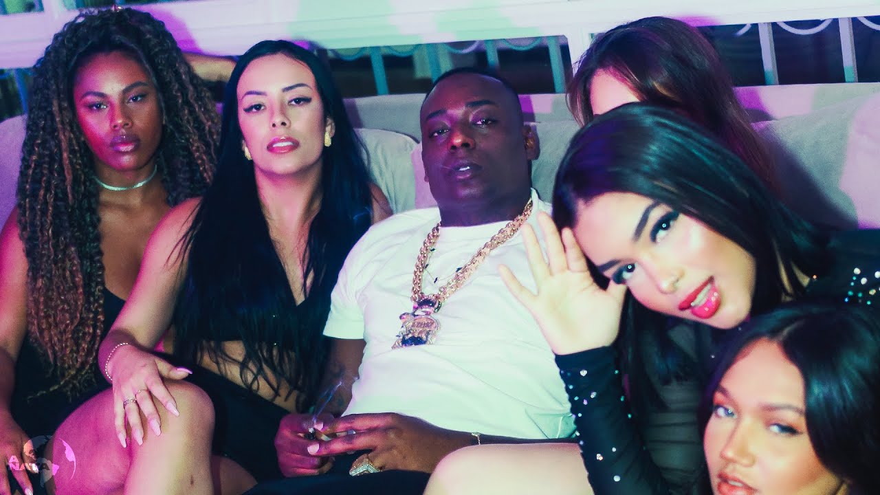 SE SEU CLOSET FALASSE - MC Negão Original, MC GP, MC Meno K, MC Ryan SP, Aaron, MC DU'l (Web Clipe)