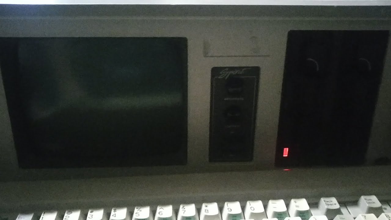 AT&T Personal Computer 6300 with DOS 2.11 - YouTube