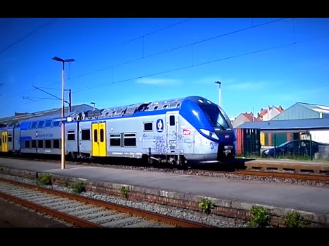 Trains en gare d'Hazebrouck et de Coudekerque-Branche