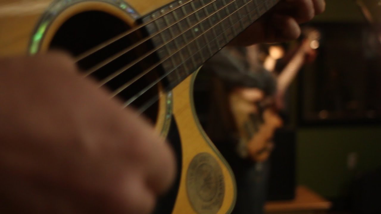 Brian Rosen & The WhatNow   "Right Upon the Hour" [Official Music Video]