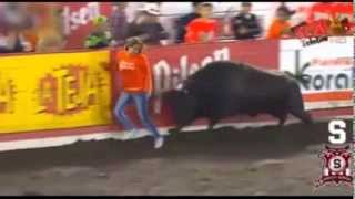 Mujer Sufre Espectacular Cornada De Toro
