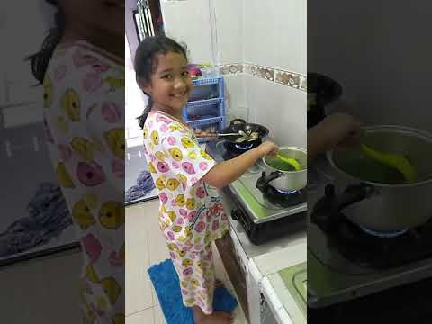 Video: Cara Mengajari Anak Memasak