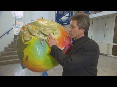 Βίντεο: Έχει βαρύτητα στη γη;