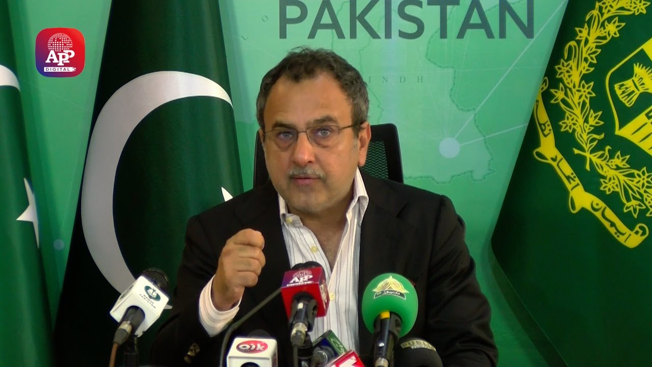 Federal Minister for Energy addresses press conference