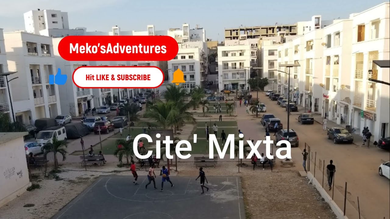 Taking a walk through Cite' Mixta #senegal #mekosadventures #knksquad #livingabroad 