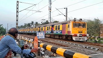 Speedy Old EMU local furious accelerate moving through out #railgate