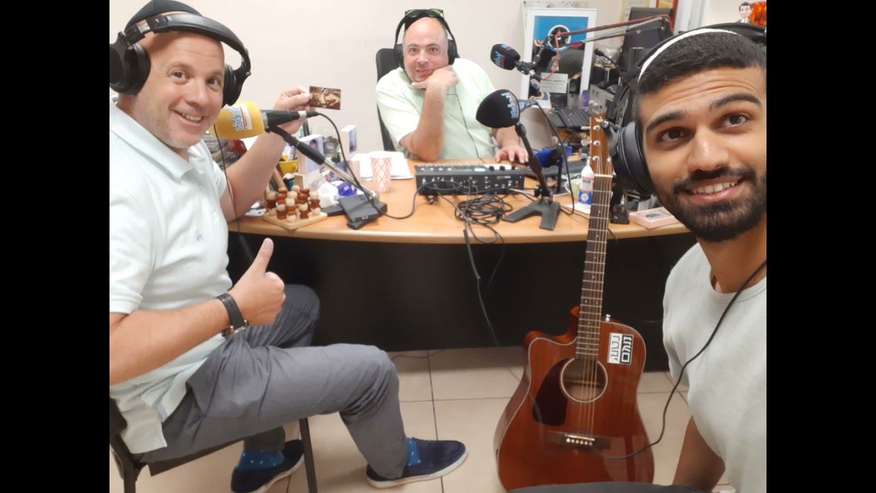 מוצ"ש חי עם נועם רמתי