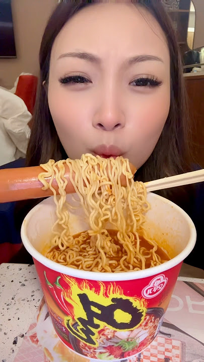 HUNGRY IN THE MIDDLE OF THE NIGHT IN KOREA😭🇰🇷