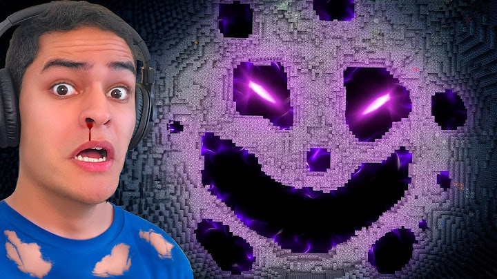 Entrei no mundo do void e essa coisa estava lá...