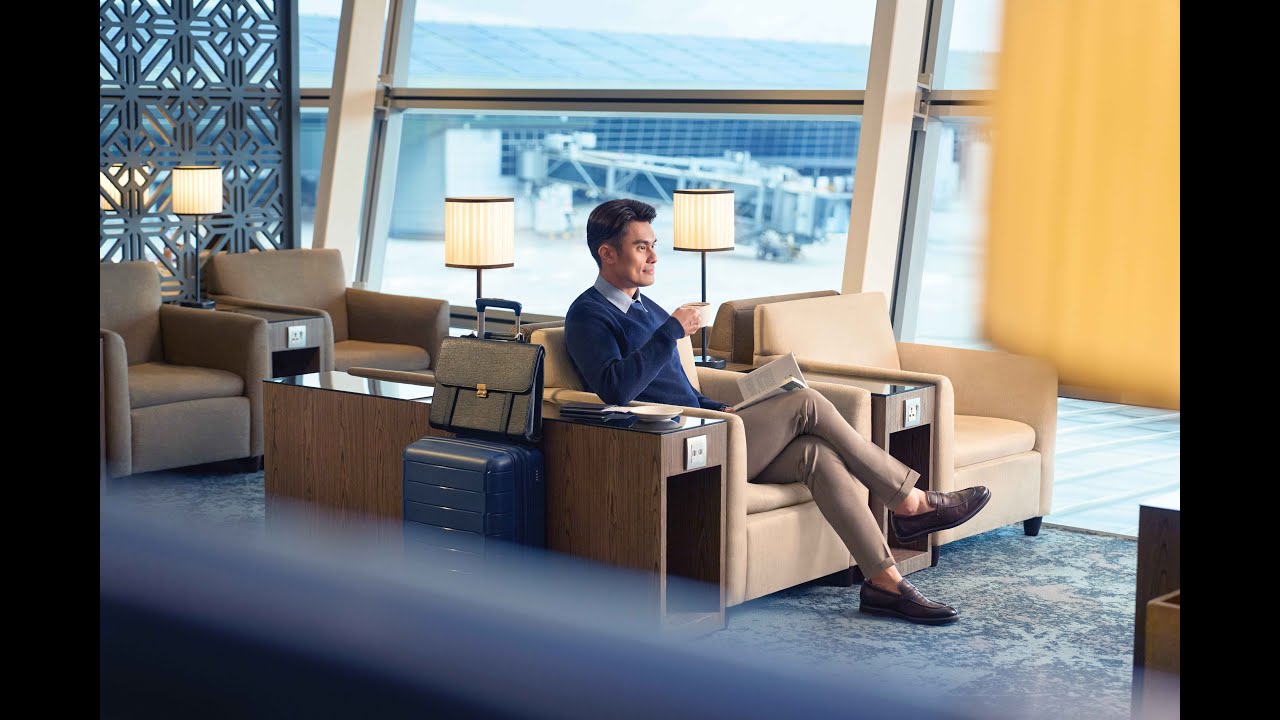 Time for Elevating Journeys: The Golden Lounge