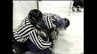 Ken Baumgartner vs Joey Kocur (Detroit Feed) - Feb 28, 1990