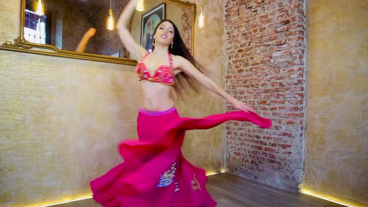 Baladi Belly Dance | Italian Bellydancer Emanuela Suanno