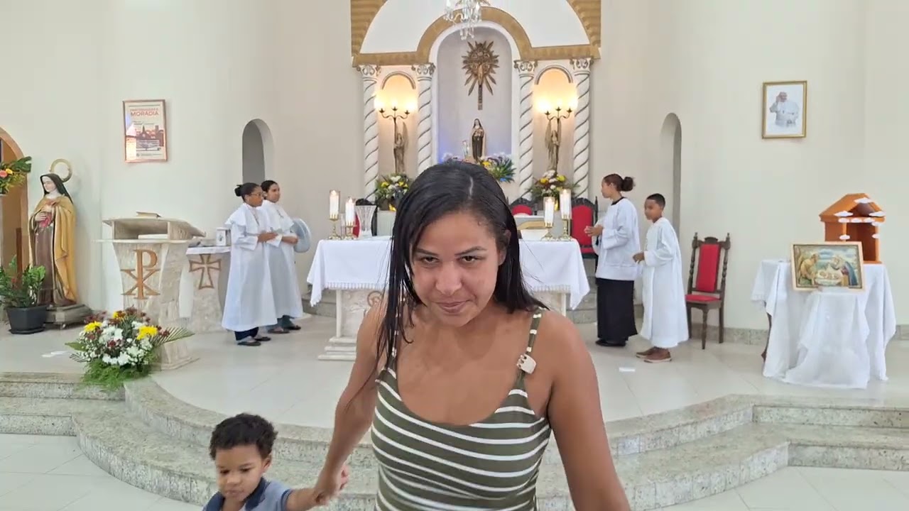 As crianças da casa de Santa Teresinha domingo 1/2/26 9h30