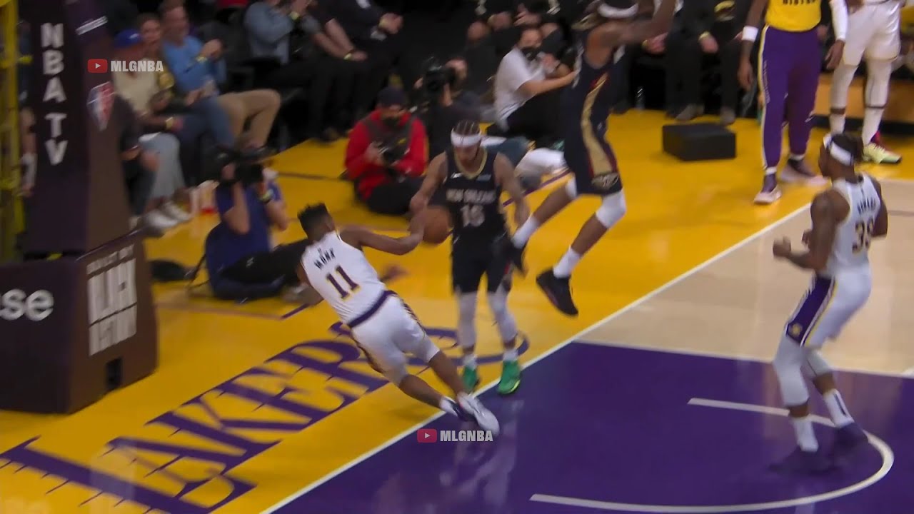 Malik Monk just made the greatest defensive play ever!