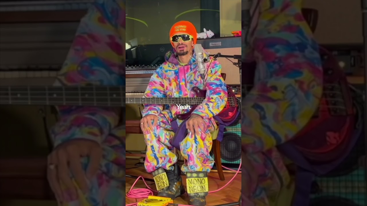 MonoNeon & his dad.. 🤪🛸💜 #mononeon bekijken op YouTube MonoNeon & his dad.. 🤪🛸💜 #mononeon bekijken op YouTube