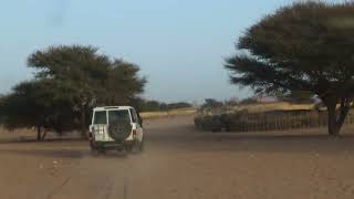 Driving through Ennedi