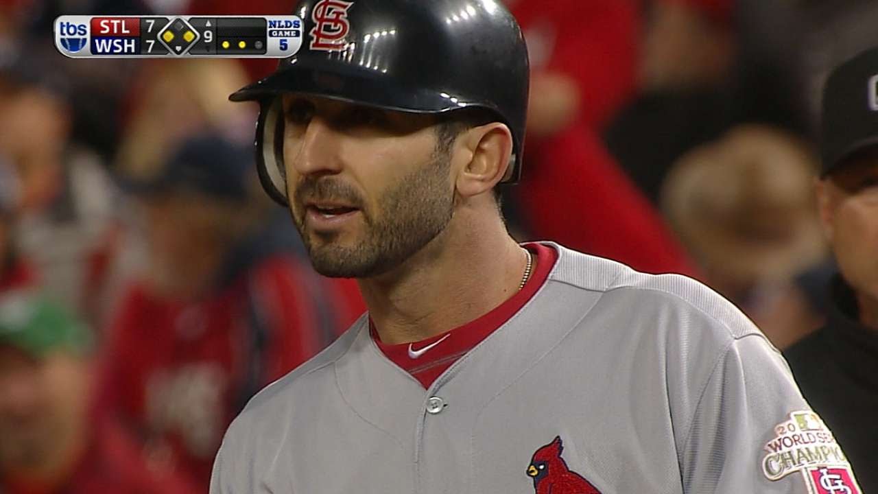 2012 NLDS Gm5: Descalso ties it in ninth with single