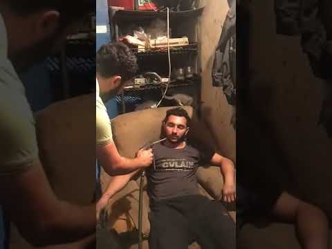 Uyuyan Kardeşine Küçük