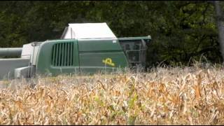 Moisson du maïs/corn harvest 2011 with John Deere 9560WTS in France
