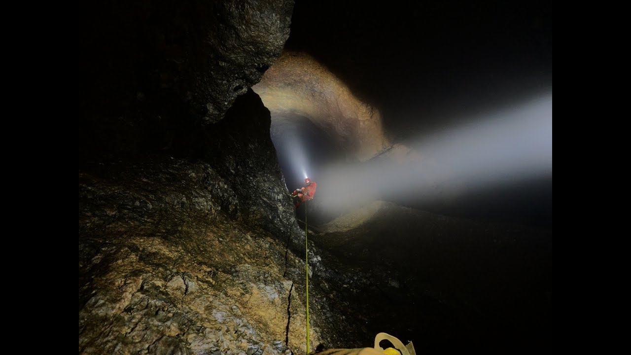 Γουργούθακας 2022 - Κατάβαση στα έγκατα της γης