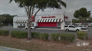 Steak 'n shake is closing more than 50 restaurants for good, according
to documents.