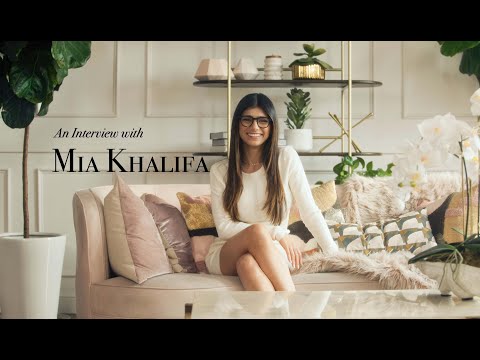 Mia Khalifa's Emotional Breakdown