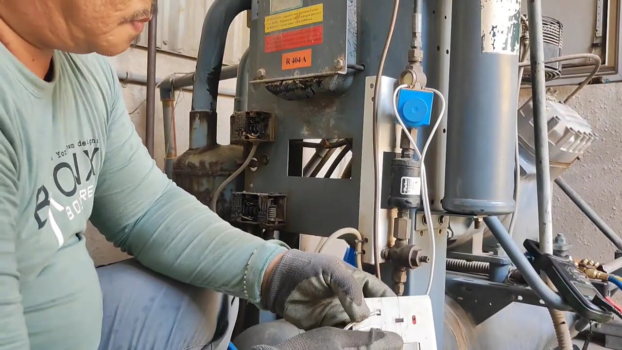 Mag palit ng oil filter dahil Madami na dumi tsaka solenoid valve 