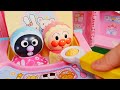 赤ちゃんアンパンマンと赤ちゃんバイキンマンのお世話ごっこをするよ！