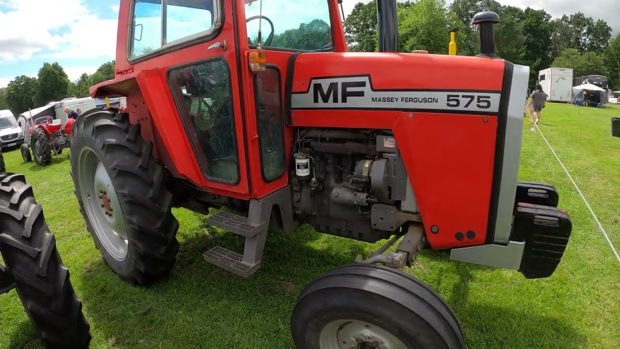 1980 Massey Ferguson 575 3.9 Litre 4-Cyl Diesel Tractor (66 HP)
