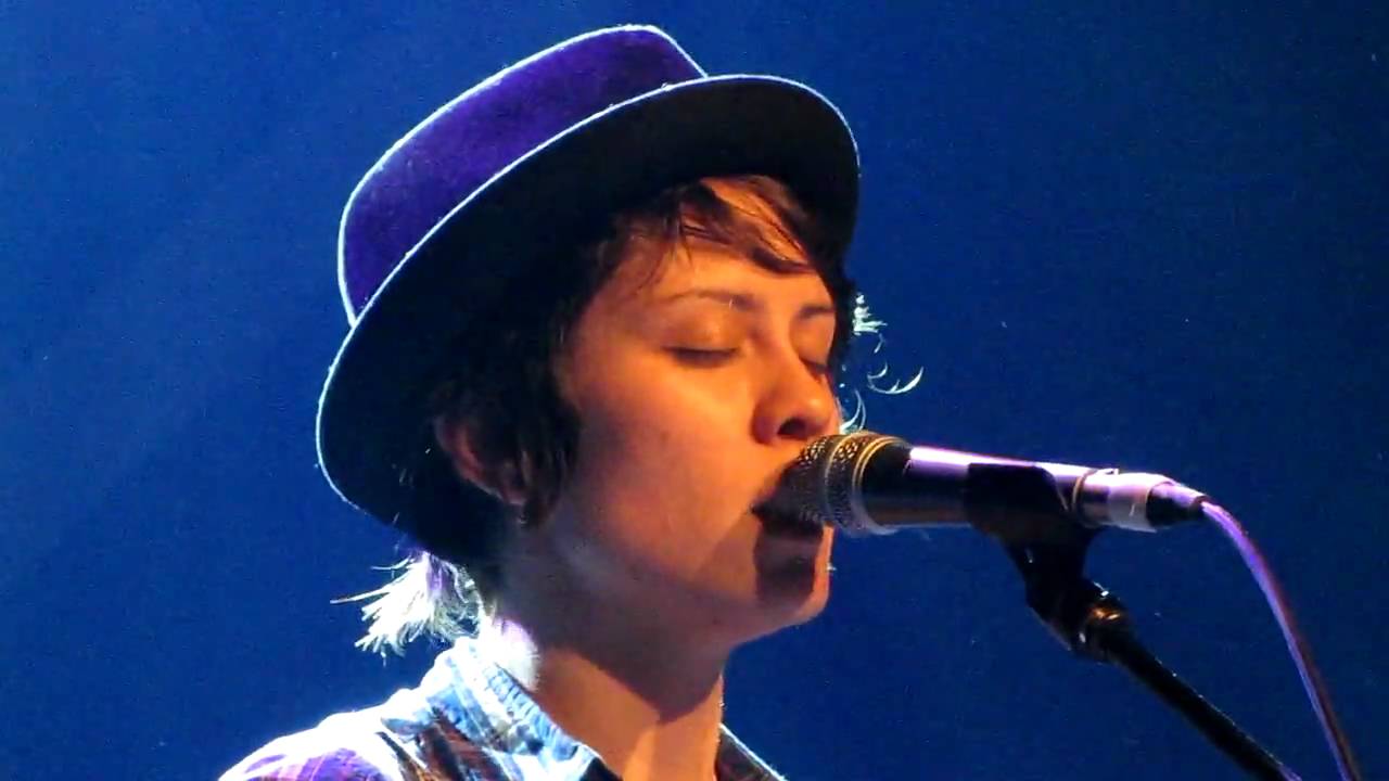 22. Call It Off - Tegan and Sara, The Roundhouse, London, England 24/6 2010