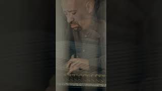 Ne Sarayda Ne Handa Bir Zalim Ocağında Sevdam Ağlıyor... Resimi