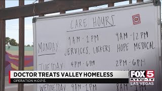 Las Vegas doctor treats homeless for 'pay it forward'