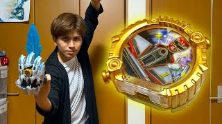 【ユニバース戦士】レッドレーサー(家守召子) 変身ポーズ(第13話ver)やってみた