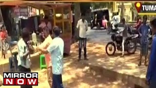 Pervert Caught Clicking Pictures Of Women, Gets Thrashed By Public