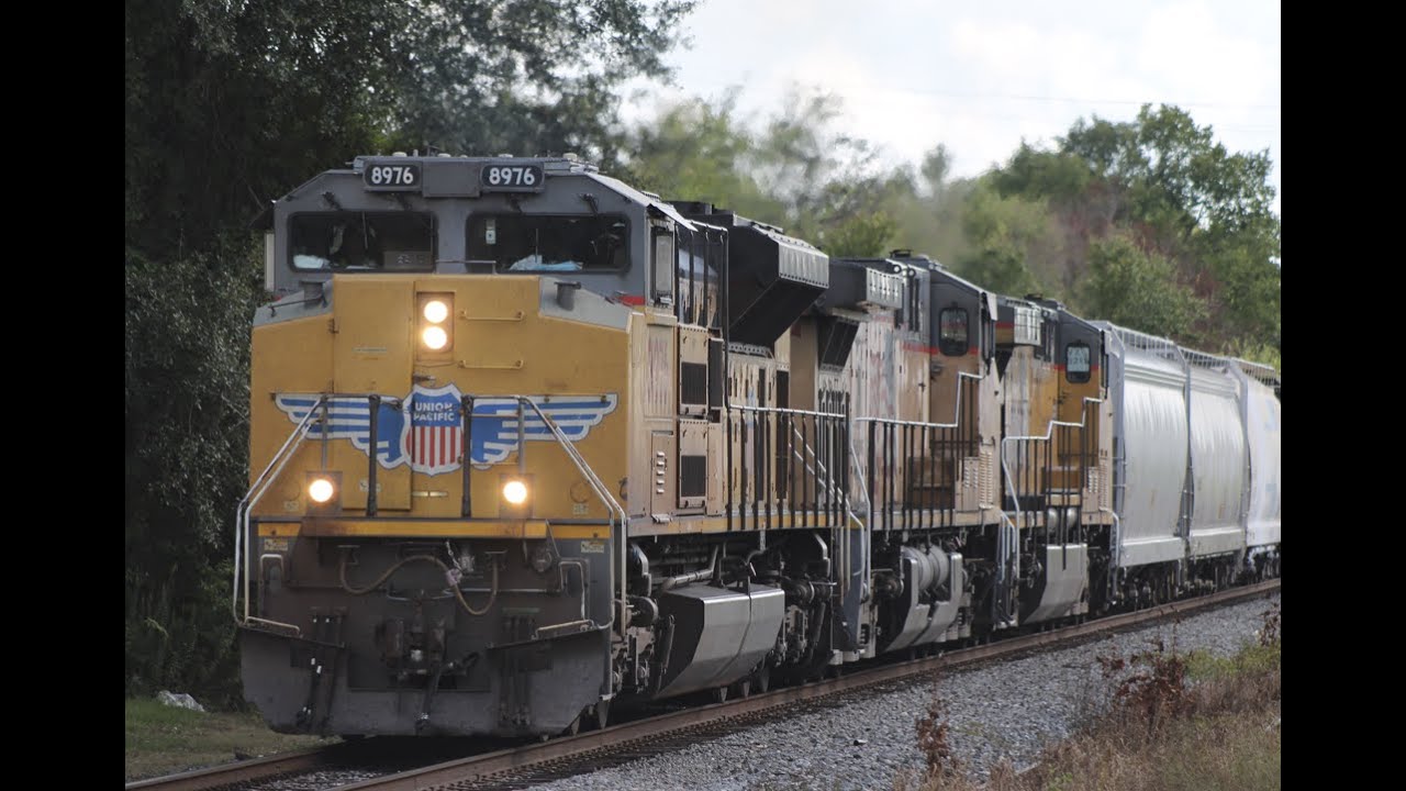 Railfanning Conroe, TX (Highwide Train) 9/23/2025