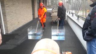 Husqvarna accu vs petrol trimmer