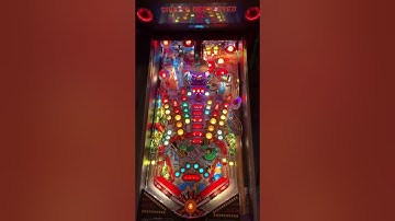 4K Virtual Pinball vs Real Pinball (Attack From Mars) Comparison