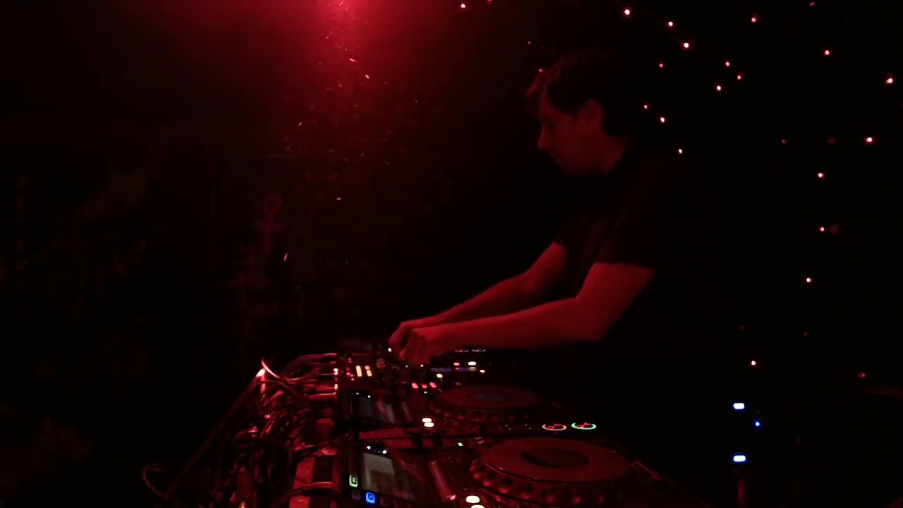 Jorge Savoretti at Club Berlin