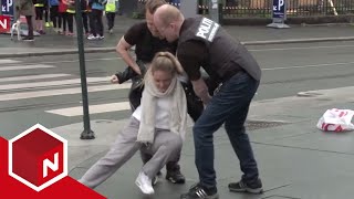 Ida Fladen Arresteres Av Motepolitiet Kjendiskveld Discovery Norge