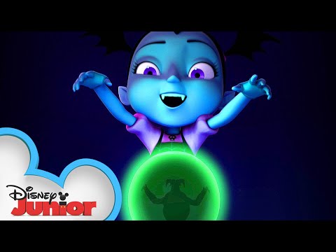 Get Your Creep On 🦇 | Vampirina | @disneyjunior