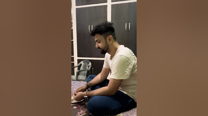 He’s making something special for me😋🥰Guess karo kya banaya? #coupleshorts #couplegoals #lovestory