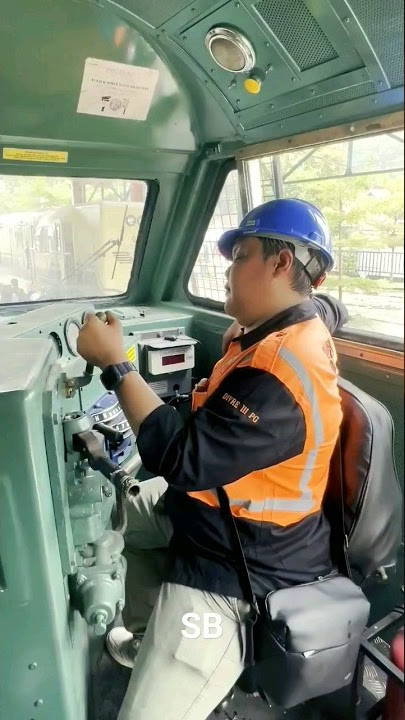 Inilah Tuas Klakson Lokomotif CC 204, Dengarkan Suaranya #semboyan35 #cc204 #masinisramah #wabco