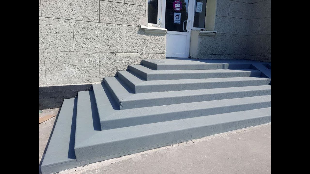 Облицовка лестницы магазина Wildberries, расположенного в Москве на Ленинградском шоссе, 94, к.1