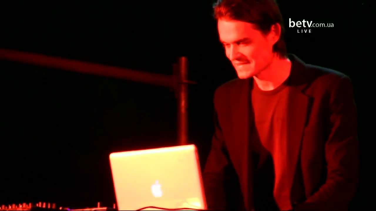 Гогольфест TV 2013. Трэш-шапито КАЧ & Autofish - Ты вставляешься. Живой ...