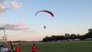 Watch this landing at EAA '13 in Oshkosh, WI