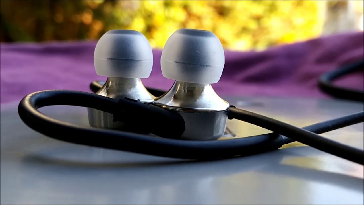 RHA MA750 Wireless Bluetooth in-ear headphone - Full Unboxing