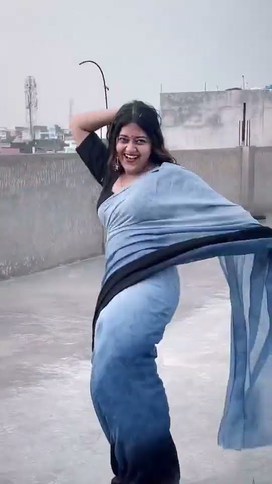 Shorts || Power Star #Pawan Singh | सड़िया | Sadiya | #Shivani Singh | Bhojpuri Hit Song