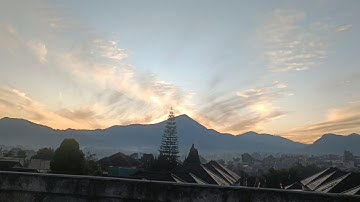 The Sunrise Is Beautiful, Isn